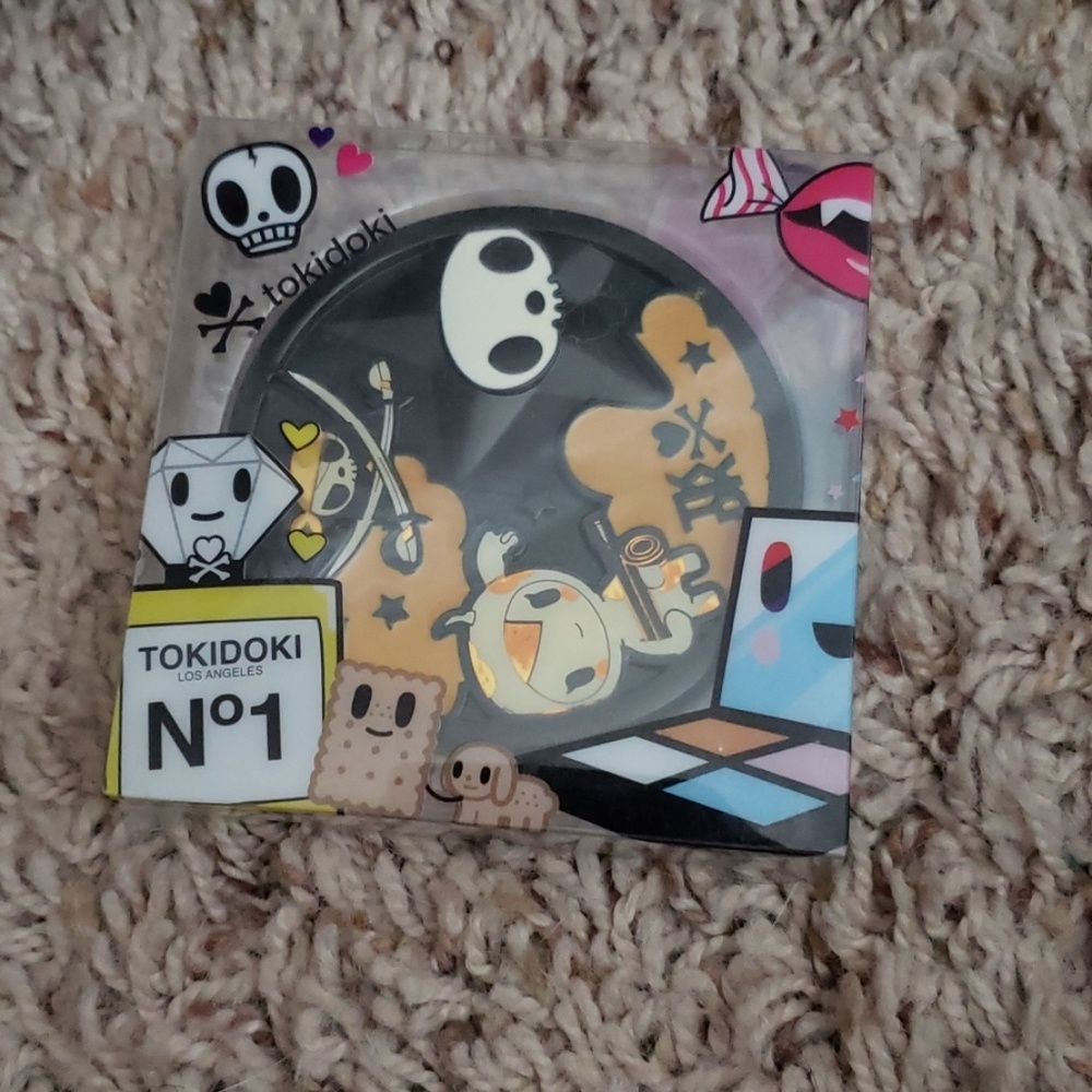 BNIB toki doki compact mirror. Sephora exclusive